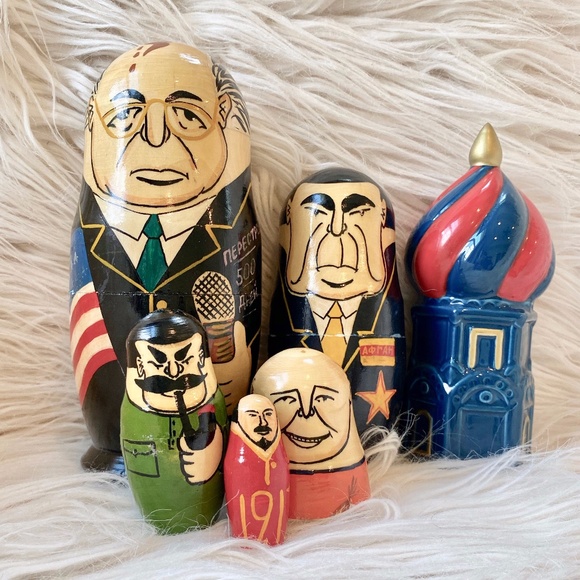 ussr nesting dolls